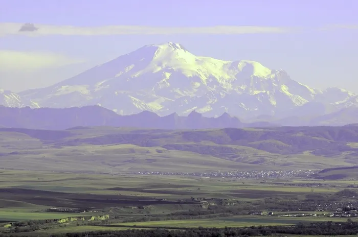 Mount Djisa summer 2